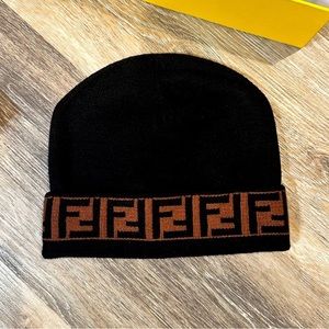 Fendi beanie original